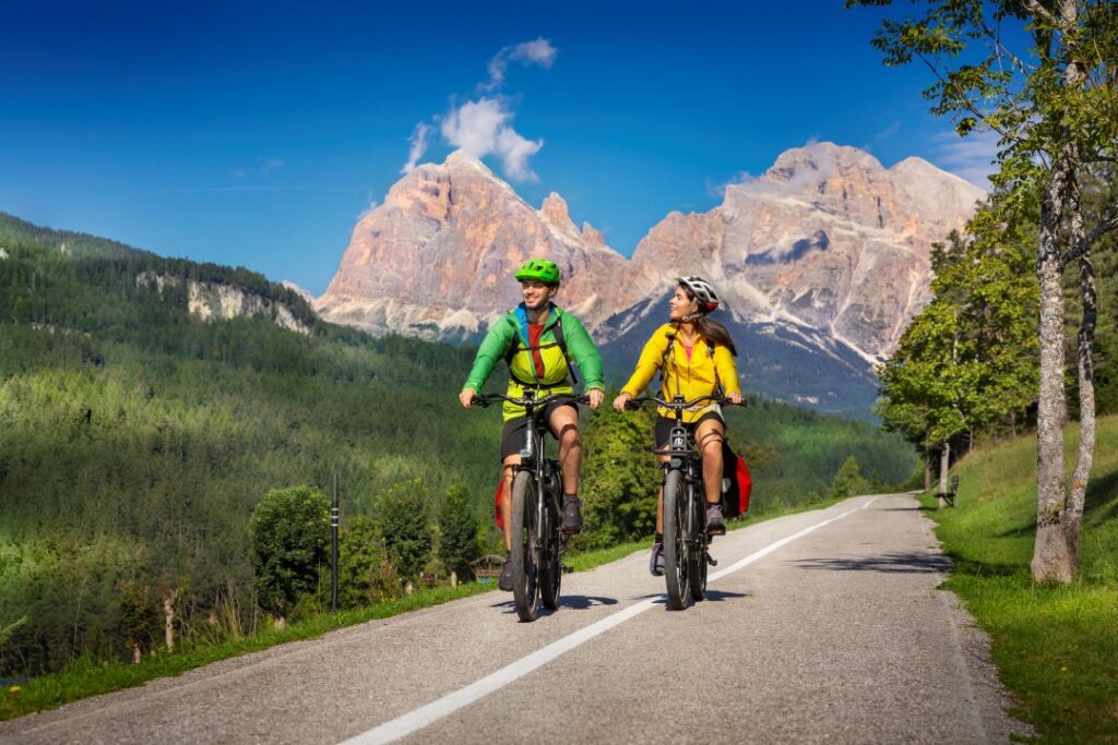 Dolomiti Bellunesi: la bici accende l’estate